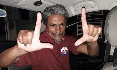 Popular comerciante de Cajazeiras faz aposta com bolsonarista para trocar moto Biz por Hilux