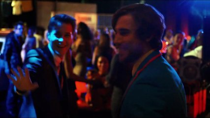 Me Him Her Bande-annonce (EN)