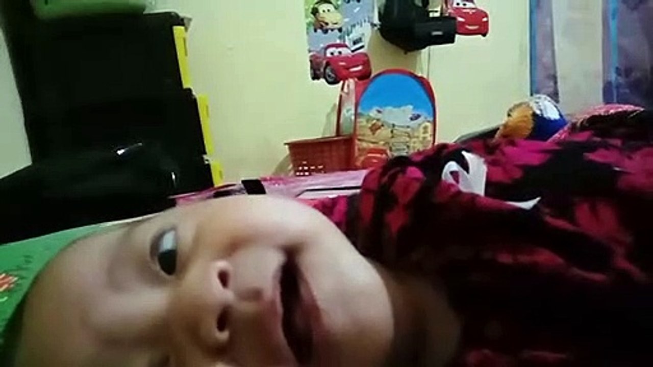 Celoteh pertama dari lahir