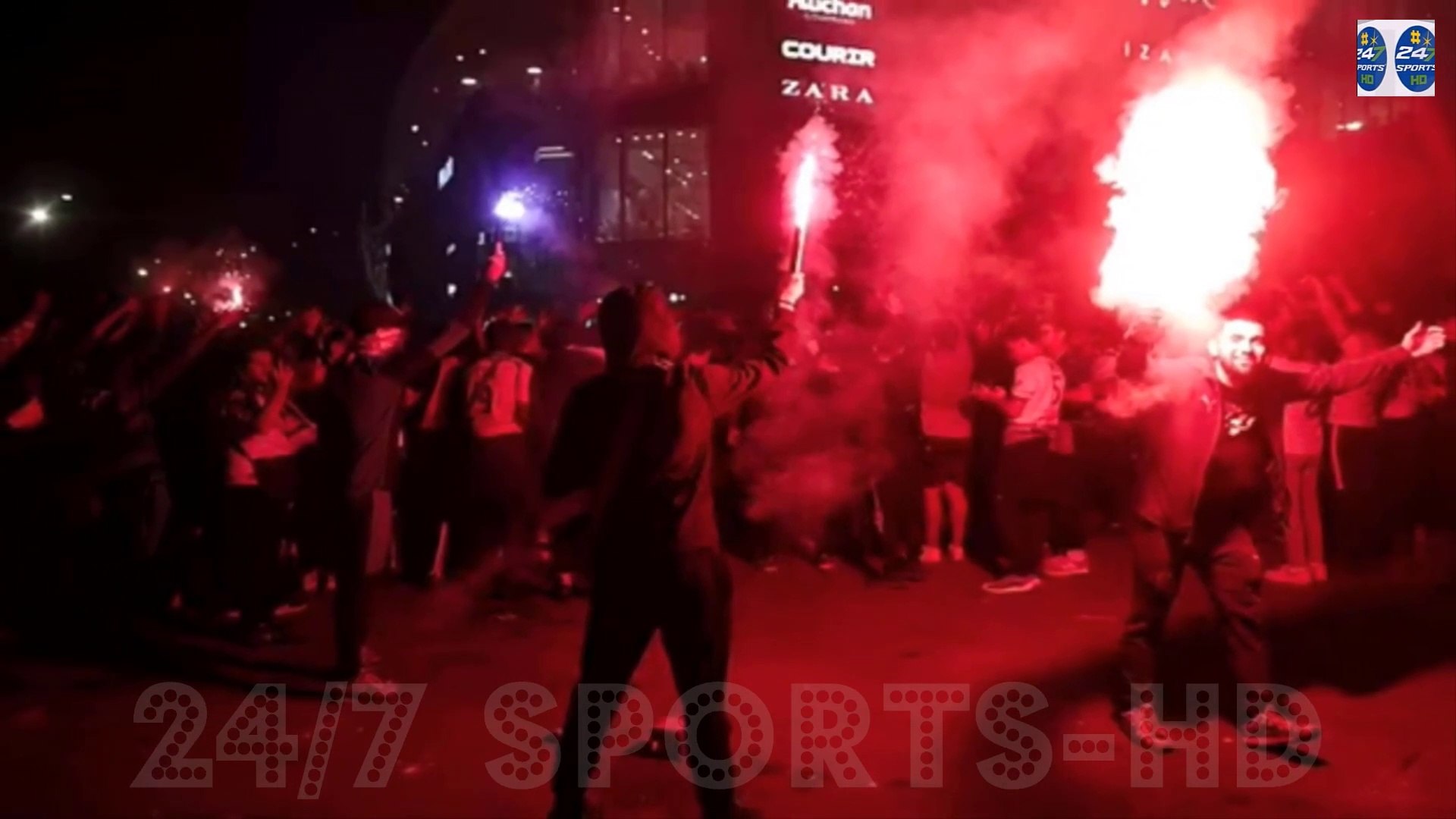 Wild Scenes Outside the Stade Velodrome as Flares and Fireworks are Set Off  with Tension Ramping up - video Dailymotion