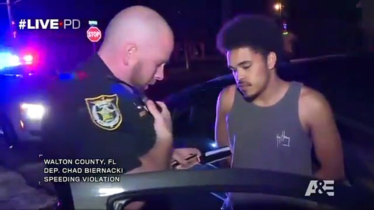 Live PD - Ep04 - 11.17.16 HD Watch HD Deutsch