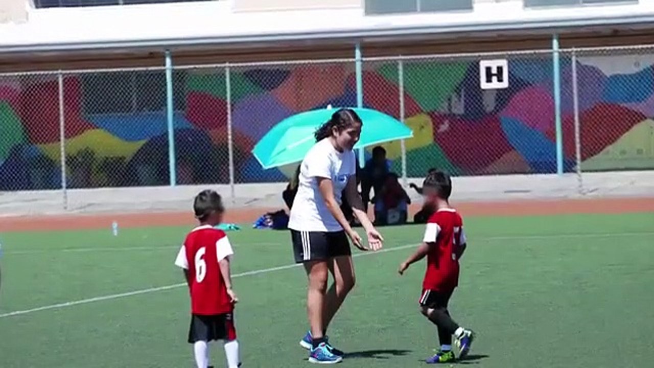 Sugar - Se1 - Ep05 - Charlie Puth gives a pop up performance for fan on her 17th birthday HD Watch HD Deutsch