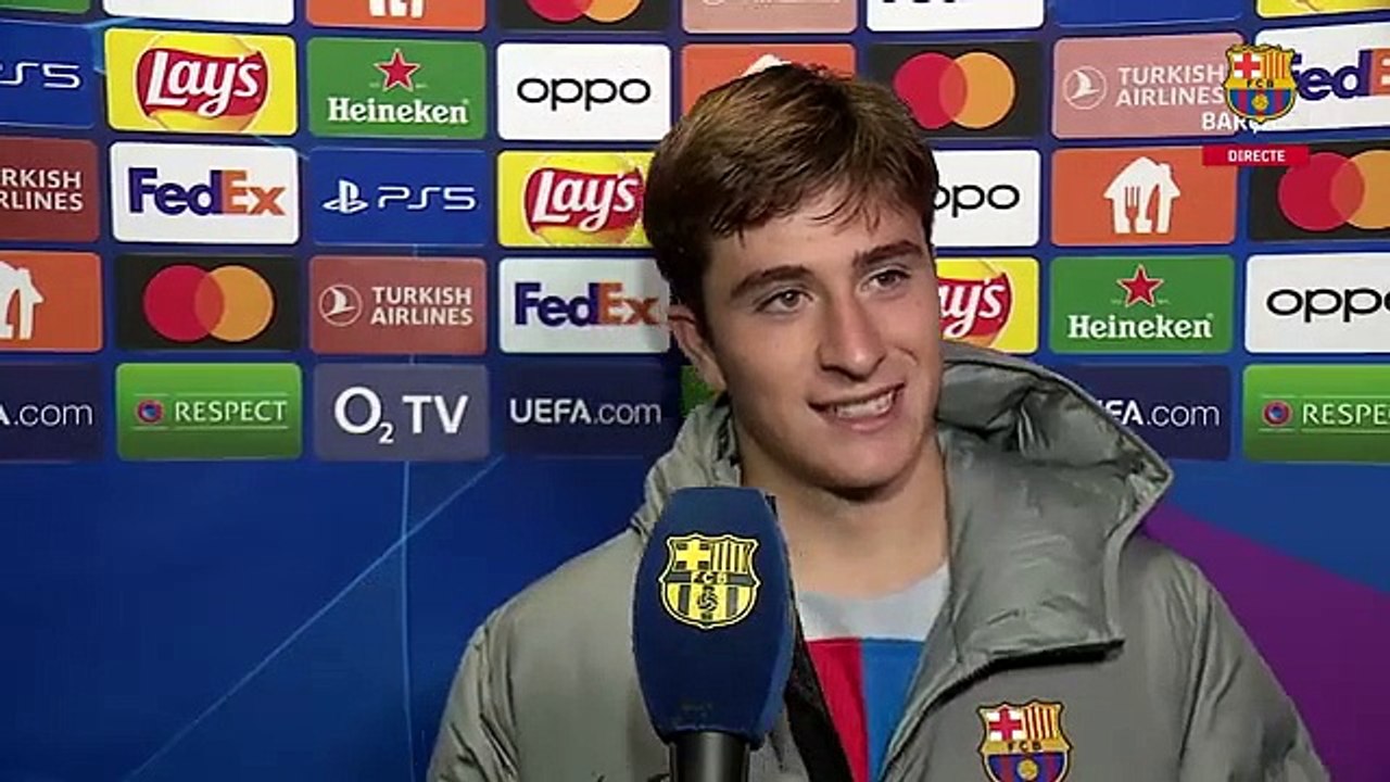 Pablo Torre, sonriente tras marcar con el Barça en Champions League / FCB