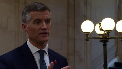 Transport sec urges Peel to consider Doncaster Airport bid