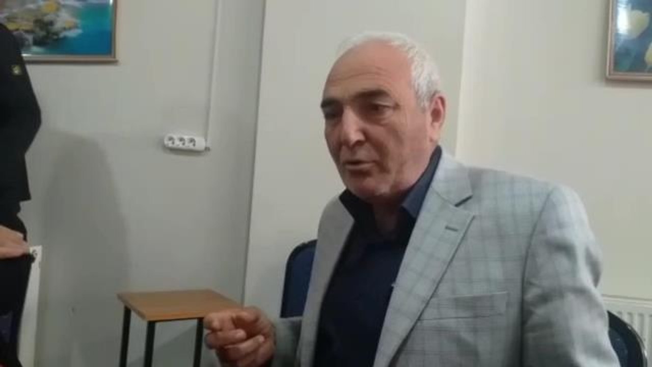 Elazığlı Vatandaş: "Geçen Yıl 500 Tane Koyunu Olan İnsan Zengindi, Bu Yıl 500 Koyunu Olan Adam Fakir"