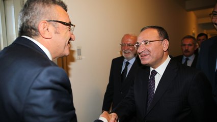 AKP'den muhalefete anayasa değişikliği teklifi ziyareti