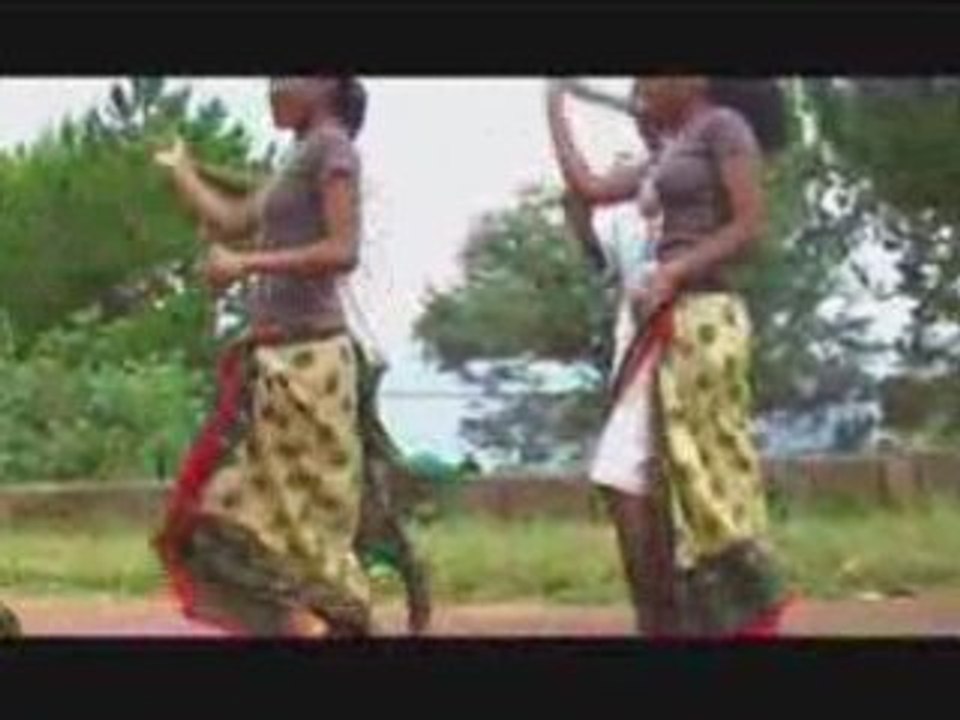 Aza mandrara homagna [ANNIE ]