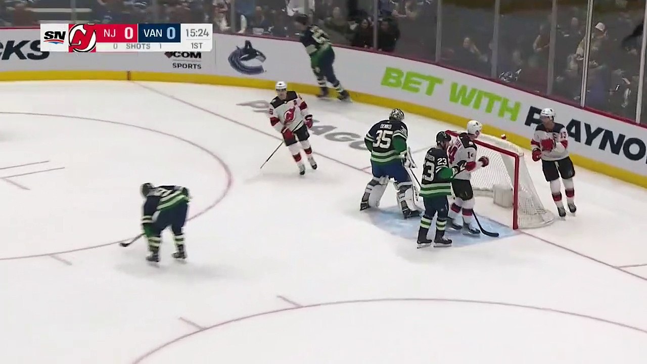 Devils _ Canucks 11_1 _ NHL Highlights 2022