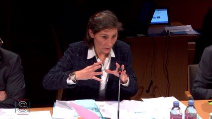 Jeux olympiques : Amélie Oudéa-Castéra évoque un "probable" décalage du Tour de France 2024