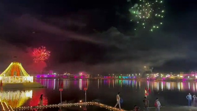 देखें...Video - दीपदान से जगमगाया पवित्र पुष्कर सरोवर