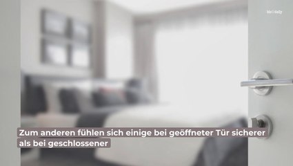 Lebensgefahr: DAS sollte man im Schlafzimmer nie tun