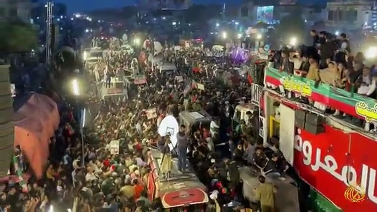 کمال_کر_دیا_گوجرانوالو۔۔دیکھو_عوام_کا_سمند_رآ ہے _رہا_ہے_۔۔جن_لو_لگتا_عوام_نہیں_ہے_وہ_یہ_لازمی_دیک0)