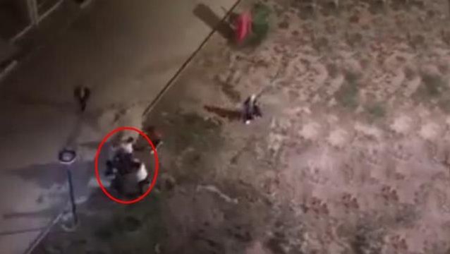 Çığlıklar yeri göğü inletti! Kız öğrenci yurduna satırla dalıp böyle dehşet saçtı