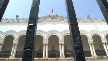 ضحايا الانتهاكات في تونس يأملون تحقيق العدالة ومحاسبة الجناة