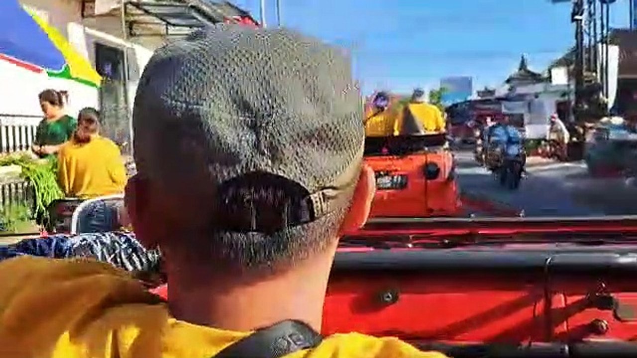 Jalan jalan bag. 2