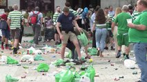 Pocos incidentes y montañas de basura tras el paso de los aficionados del Celtic de Glasgow por Madrid