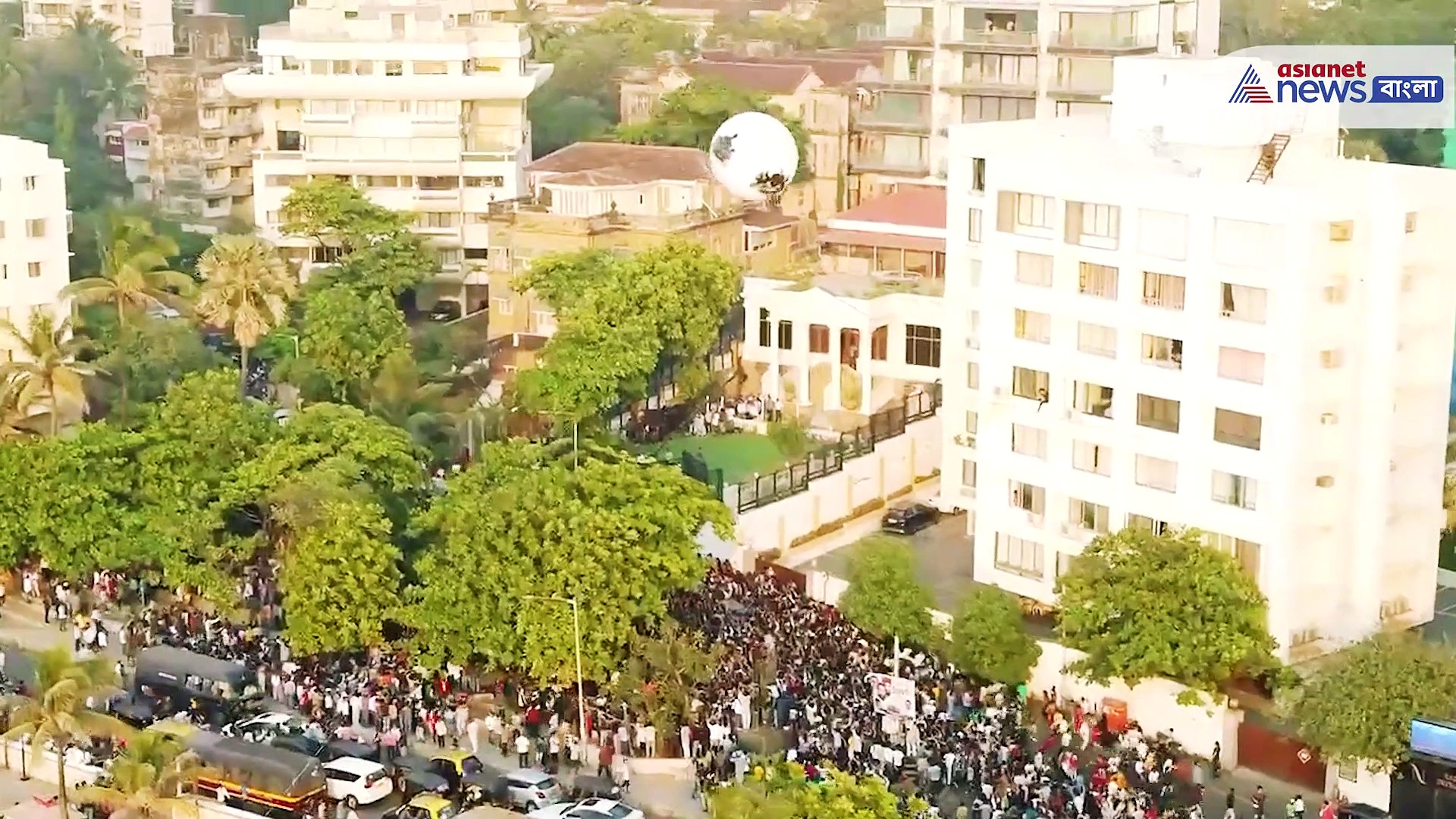 এ যেন প্রেমের সাগর, দিনটিকে এত বিশেষ করে তোলার জন্য সবাইকে ধন্যবাদ, শাহরুখ খানের আবেগঘন শুভেচ্ছা বার্তা