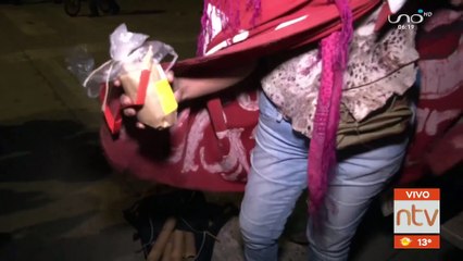 Vecinos detienen a supuesto funcionario de YPFB con explosivos dentro de una mochila