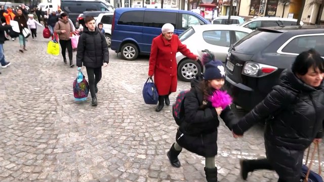 ACNUR: La guerra en Ucrania provoca el mayor desplazamiento de refugiados en décadas