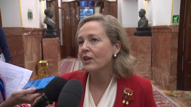 Calviño dice que los datos del paro muestran la buena marcha y la fuerza de la economía española