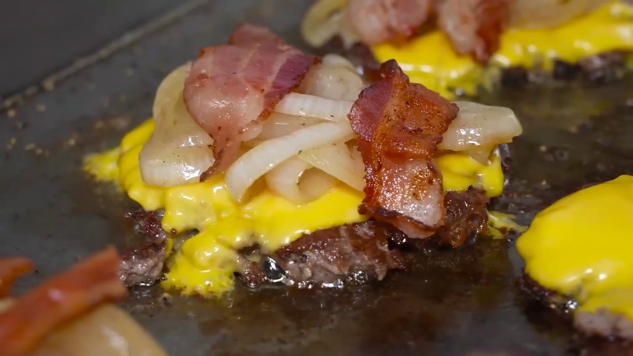 CARA PEMBUATAN BURGER DI KOREA | KOREAN FOOD | JAJANAN KOREA