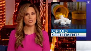 CVS, Walgreens agree to $10 billion opioid settlement