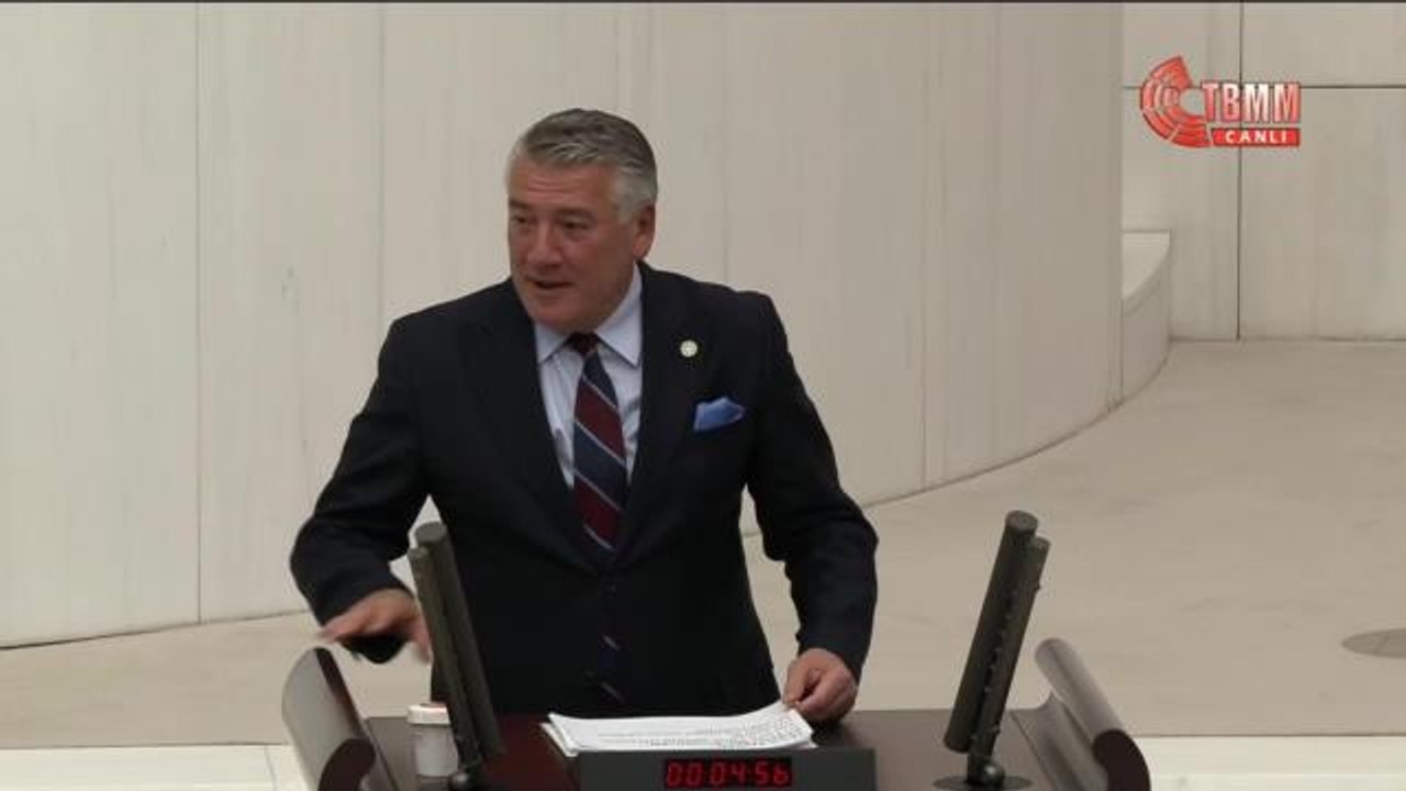 İyi Parti, TBMM'nin Gençlerin Sorunlarını Araştırmasını Önerdi; AKP ve MHP Milletvekilleri Reddetti: "Neden Gitmek İstediklerini Soran Yok"