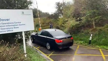 Braverman arrives at Dover Coastguard