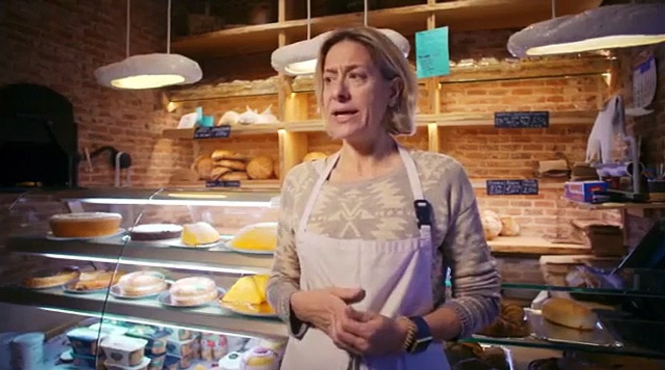 Amazing Interiors - Se1 - Ep06 - Doll House, House of Murals, Shapeshifter Flat HD Watch HD Deutsch