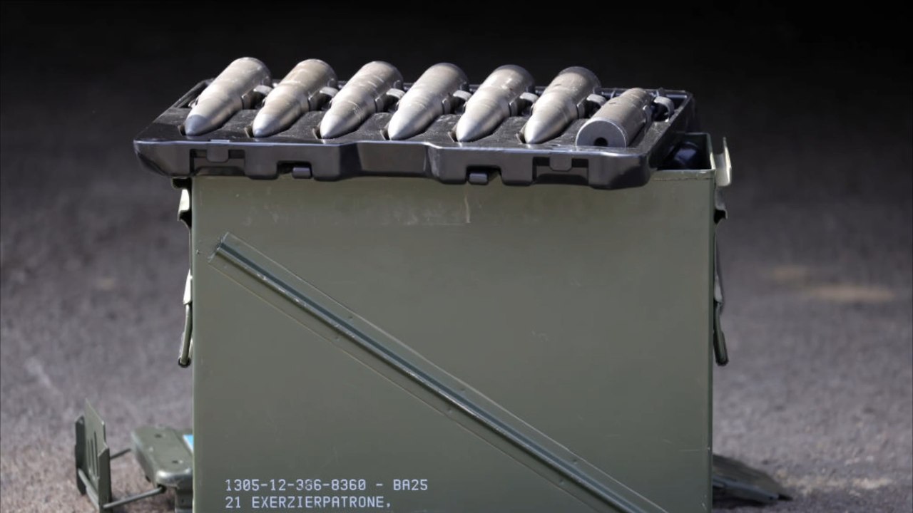 Schweiz verbietet Deutschland Munitionslieferung an Ukraine