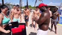 Elle défonce tous les hommes musclés sur la plage au bras de fer