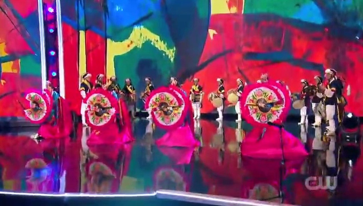 The Big Stage - Se1 - Ep07 - Rocking the Classics, Hip Hop, and Aerial Rope Spin HD Watch HD Deutsch