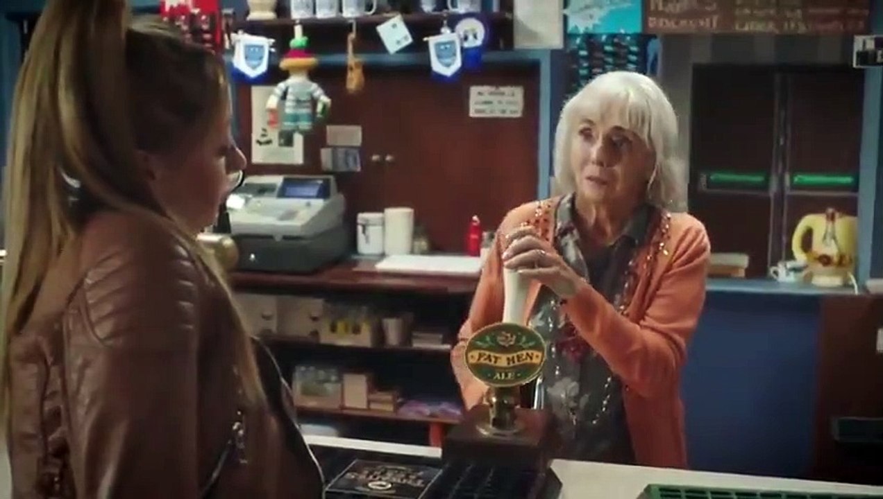 Rovers - Se1 - Ep02 - The Biscuit Plate HD Watch HD Deutsch