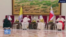 Le pape François est arrivé, jeudi 3 novembre, à Bahreïn, pour une visite de quatre jours