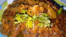 Begun Muri ghonto recipe || fish head recipe cooking and eating in village || fish recipe||মাছের মাথা দিয়ে গ্রাম বাংলার হারিয়ে যাওয়া এক রেসিপি