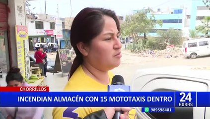 Скачать видео: Incendio en Chorrillos: más de 10 mototaxis se quemaron en almacén encendido por las llamas