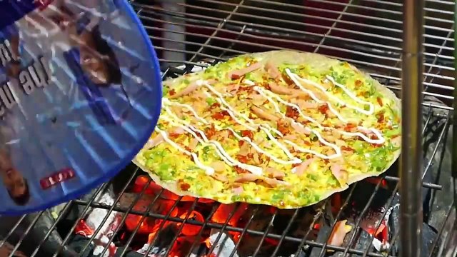 Vietnam Food | Bánh Tráng Nướng - Vietnamese Pizza in Dalat