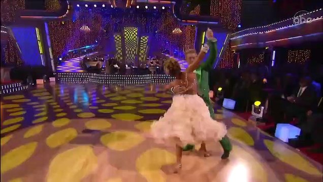 Le chanteur Aaron Carter, 34 ans, frère cadet de Nick Carter des Backstreet Boys, a été retrouvé noyé dans sa baignoire dans sa résidence californienne située à Lancaster