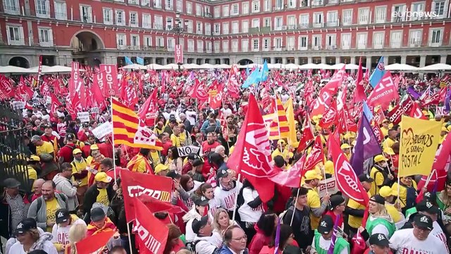 Los sindicatos españoles protestan contra la carestía