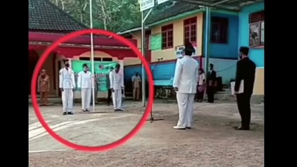 Mau ketawa takut dosa