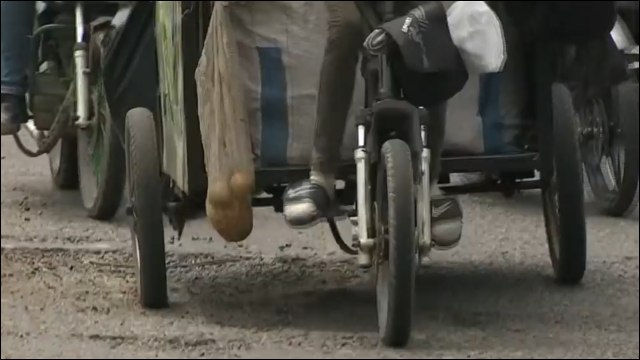 Polémica en Cali por instalación de cámaras de fotomultas en una vía en mal estado