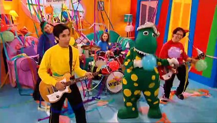 The Latin American Wiggles - Dorothy's Birthday Party (2006 English Remix)