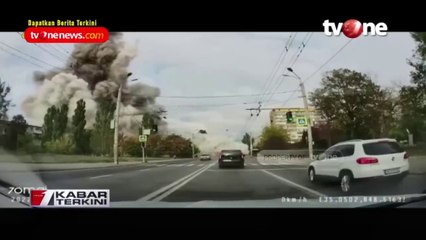 Bangunan Bergetar, Detik-detik Roket Rusia Mendarat di Ukraina