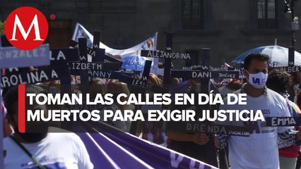 "Estoy muerta en vida": madre de víctima de feminicidio en marcha de CdMx; exige justicia