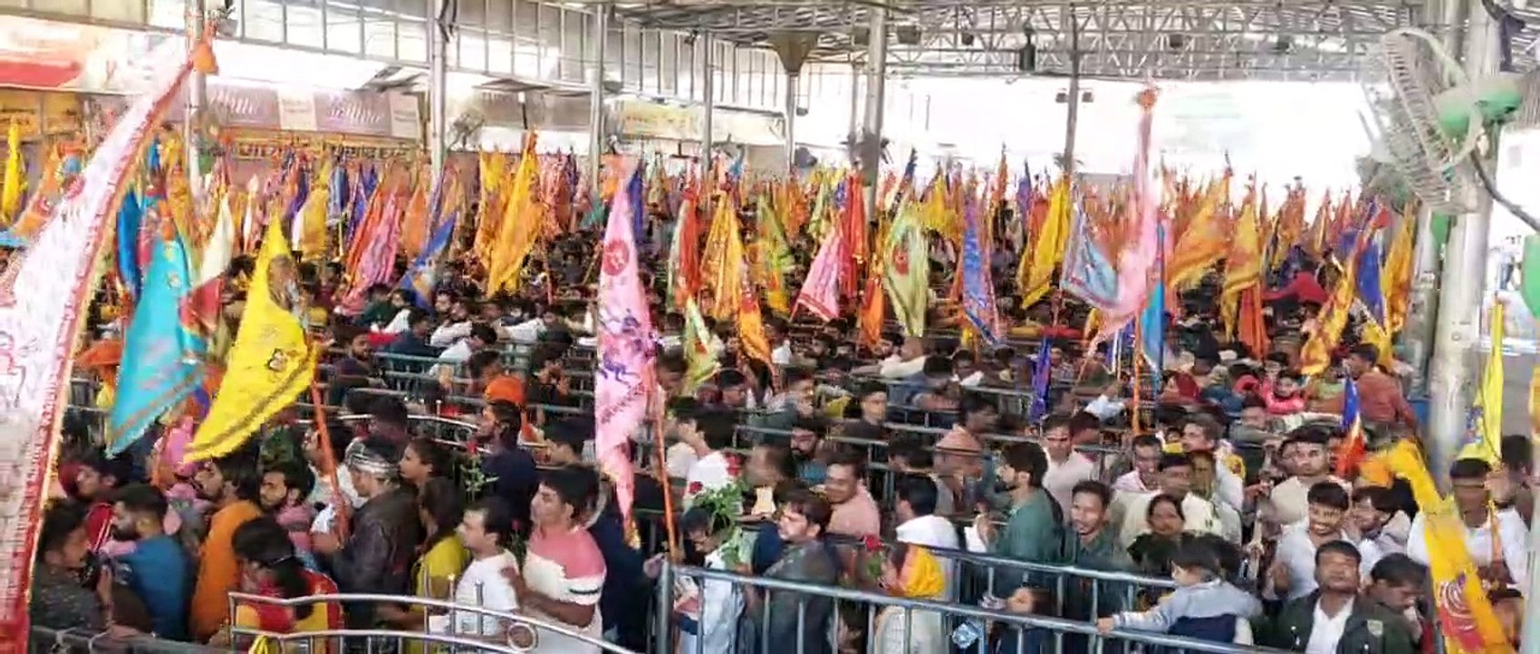 खाटूश्यामजी का जन्मोत्सव आज, दर्शन के लिए10 लाख से ज्यादा श्रद्धालु पहुंचे खाटूधाम
