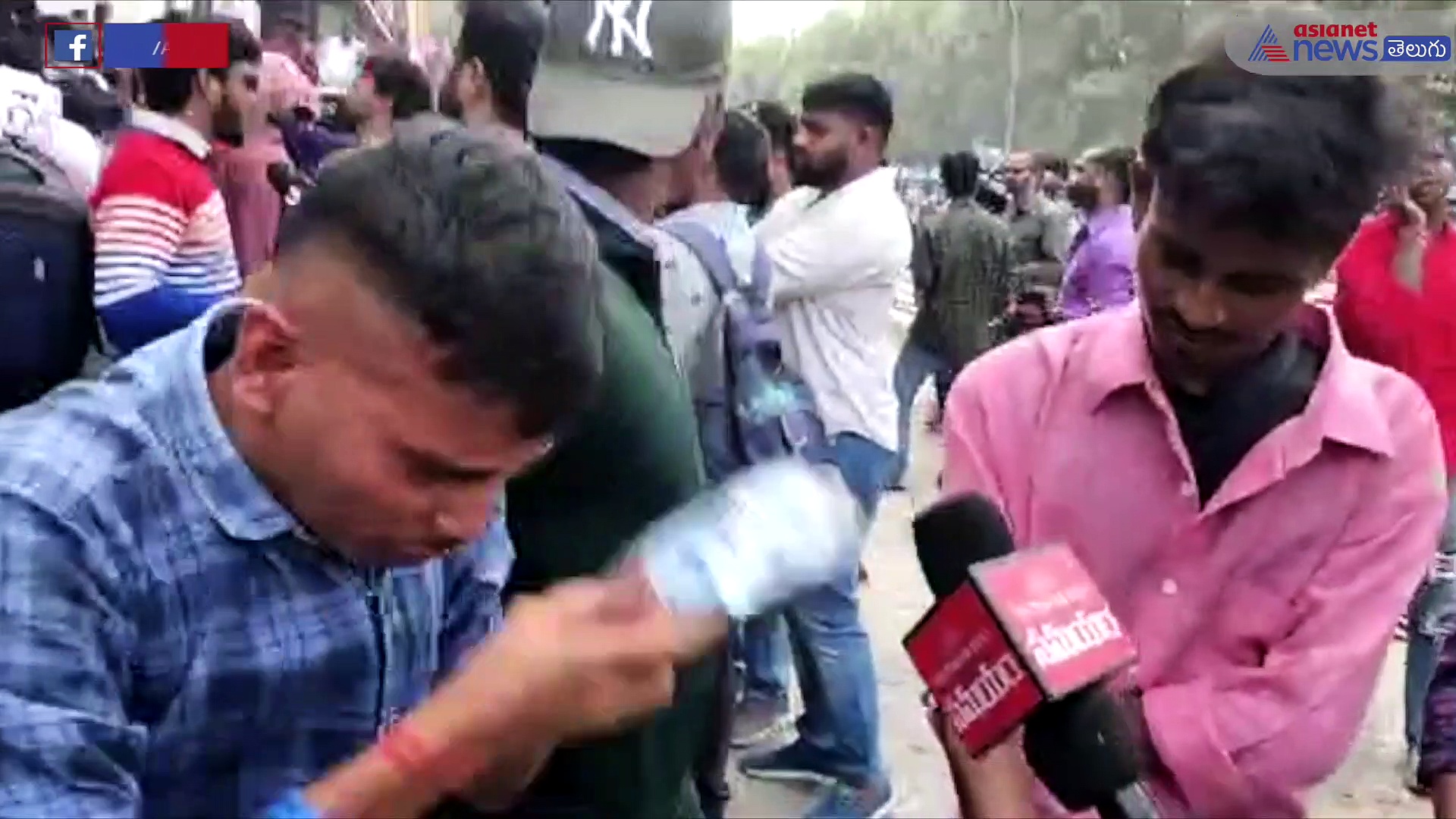 ఊర్వశివో రాక్షసివో మూవీ పబ్లిక్ టాక్ : 'హాలీవుడ్ కి అమ్మ మొగుడుల రొమాన్స్, లిప్ కిస్ లు ఉన్నాయి భయ్యా..!;