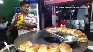 BURGER MAKING _ Super Fast Cooking Skills _ Egg Anda Bun Kabab at Street Food of Karachi Pakistan (720p)