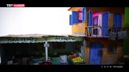 Eski binaları diorama sanatıyla günümüze taşıyor