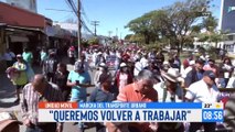 Transporte público marcha pidiendo solución a la demanda del censo y al conflicto del paro indefinido en Santa Cruz