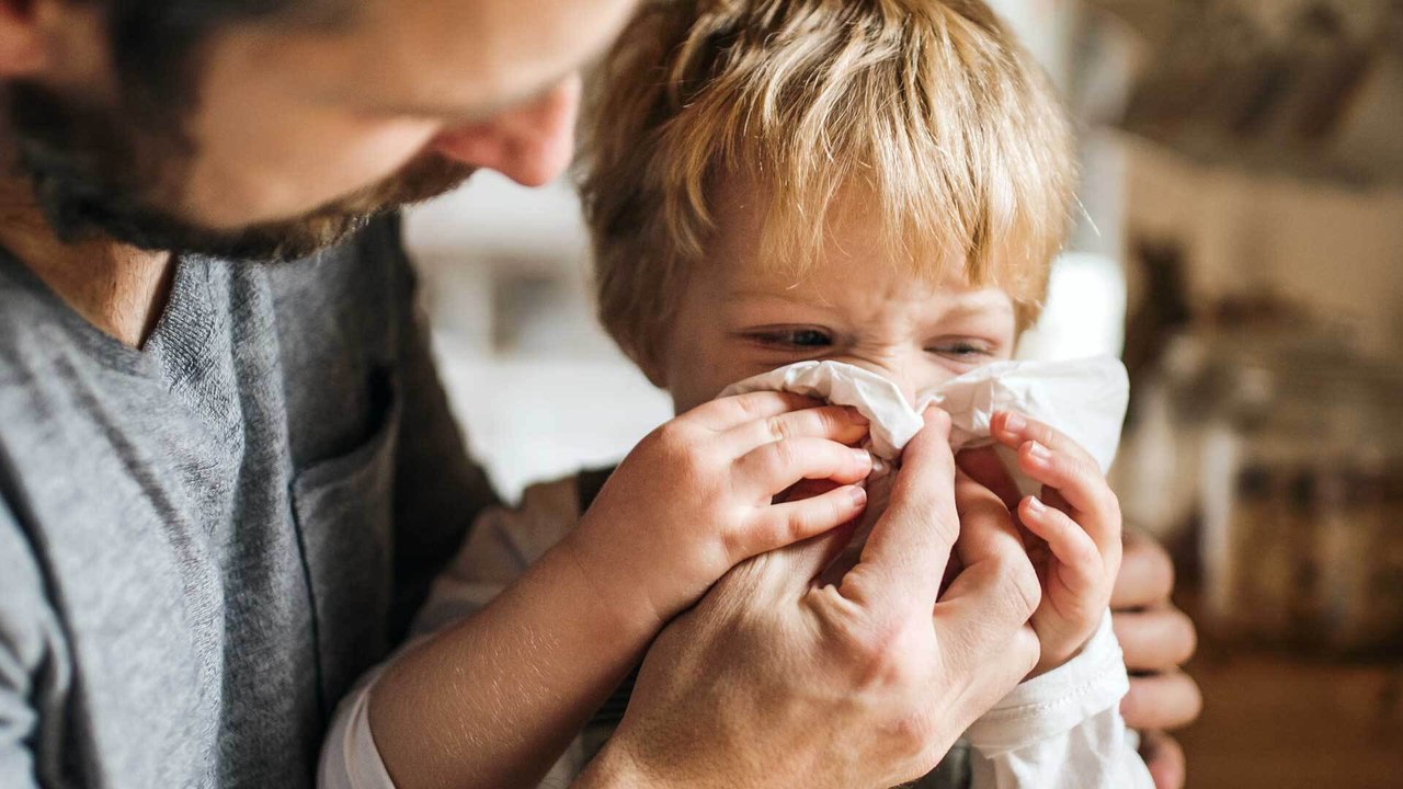 Häufiger Schnupfen beim Kind: Was ist normal und wann muss ich zum Arzt?